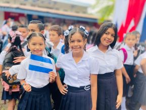 ¡Más y Más Victorias! Estudiantes de Nicaragua inician ciclo escolar 2026