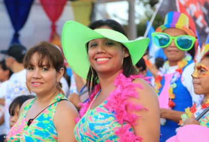 Juventud camina en Amor, Paz y Vida hacia Nuevos Tiempos