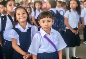 ¡Más y Más Victorias! Estudiantes de Nicaragua inician ciclo escolar 2026