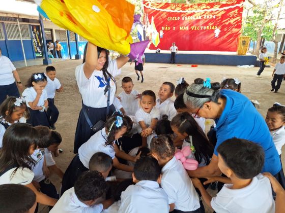 ¡Más y Más Victorias! Estudiantes de Nicaragua inician ciclo escolar 2026