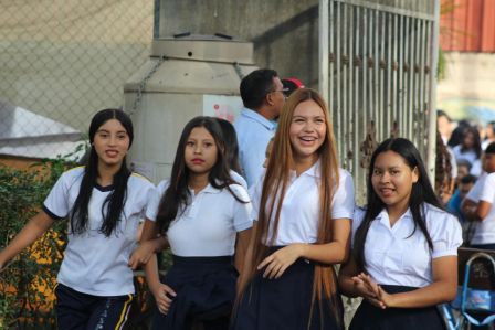 ¡Más y Más Victorias! Estudiantes de Nicaragua inician ciclo escolar 2026