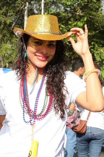 Juventud camina en Amor, Paz y Vida hacia Nuevos Tiempos