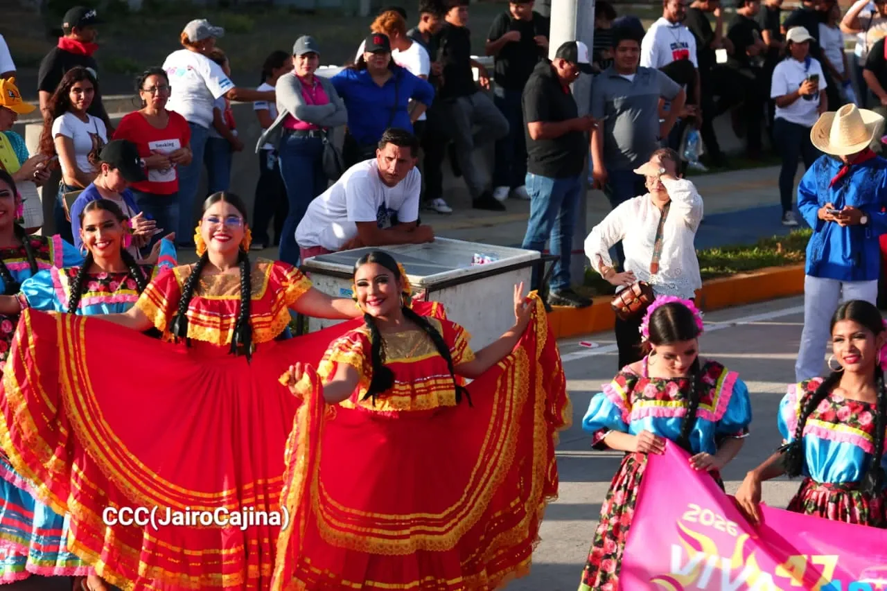 Entrega del Tramo Cuatro de la Pista Héroes de la Insurrección