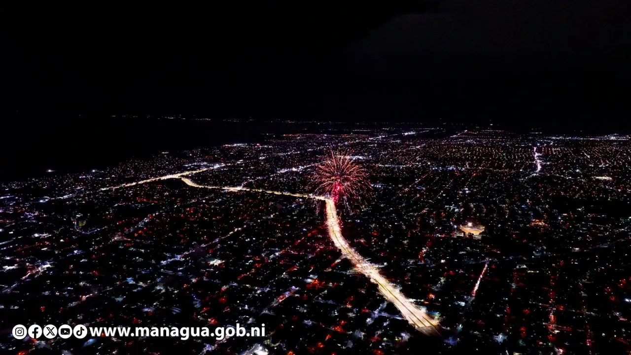 Entrega del Tramo Cuatro de la Pista Héroes de la Insurrección