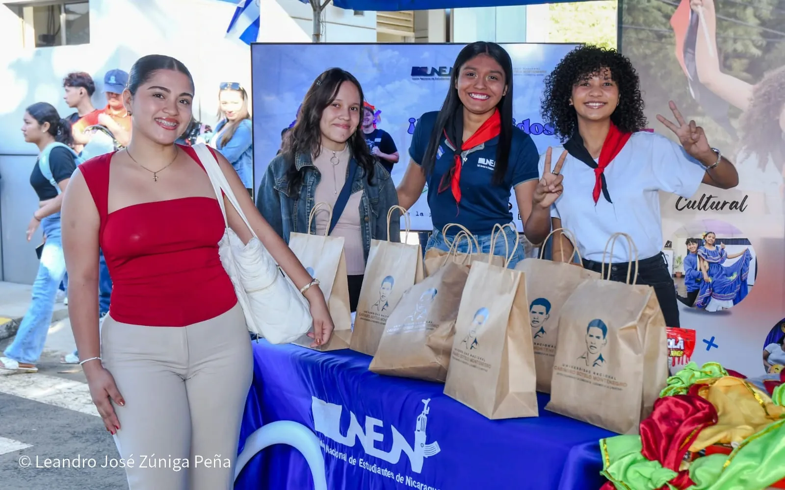 Universidades reciben a estudiantes de nuevo ingreso