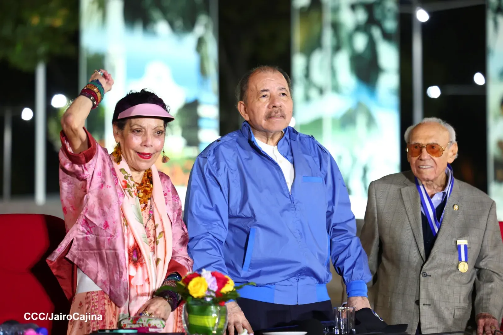 Entrega de primera Medalla de Reconciliación y Paz Cardenal Miguel Obando