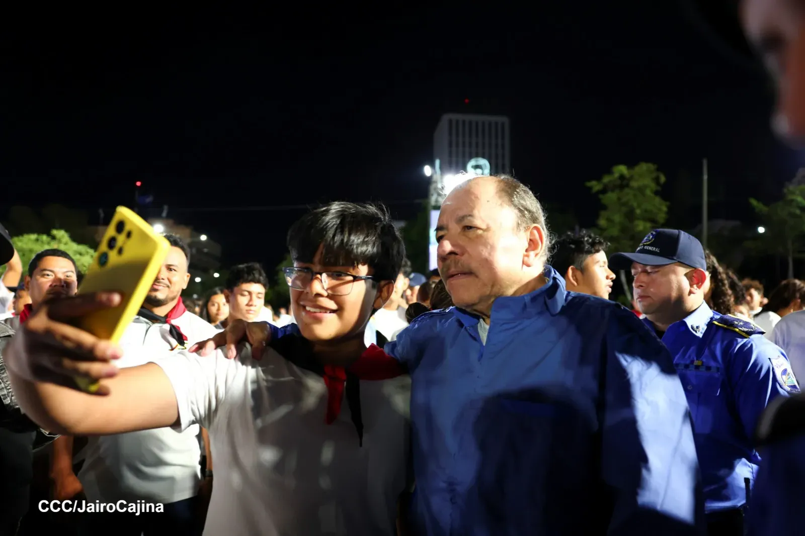 Entrega de primera Medalla de Reconciliación y Paz Cardenal Miguel Obando