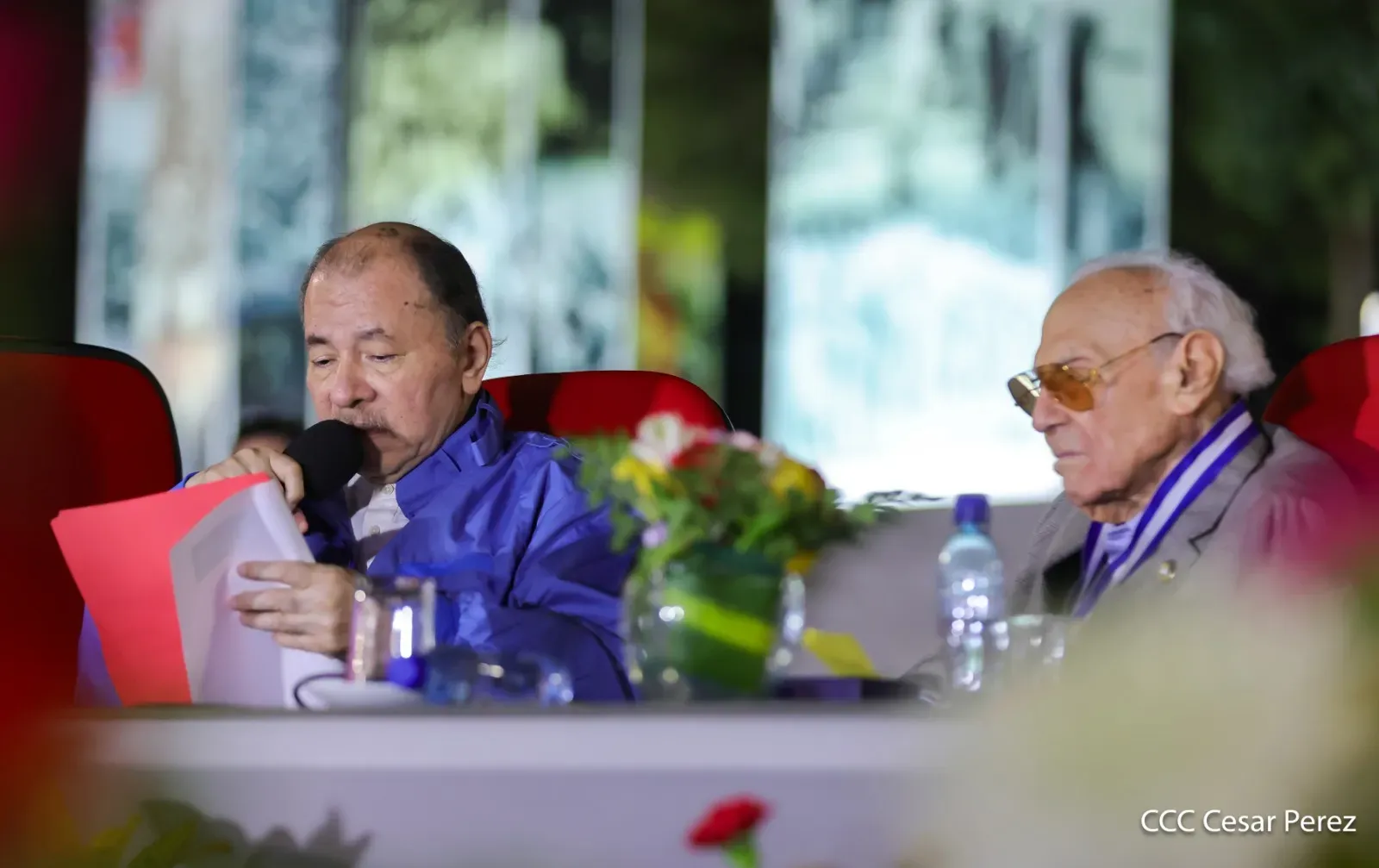 Entrega de primera Medalla de Reconciliación y Paz Cardenal Miguel Obando