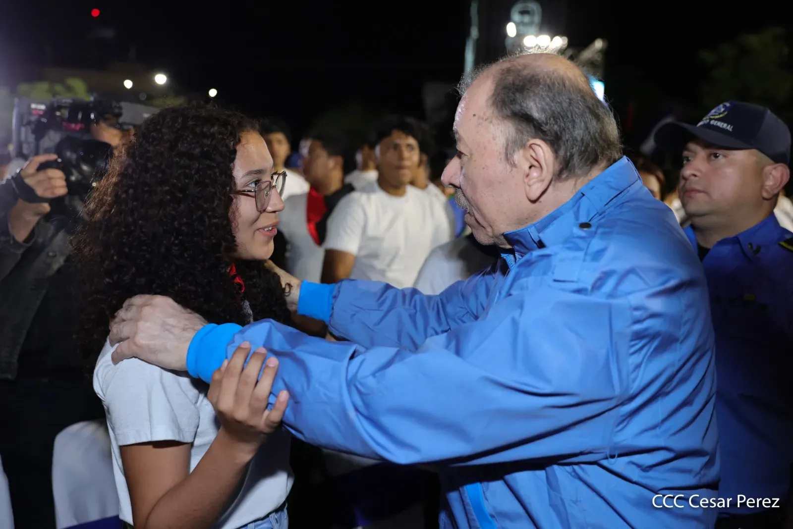 Entrega de primera Medalla de Reconciliación y Paz Cardenal Miguel Obando
