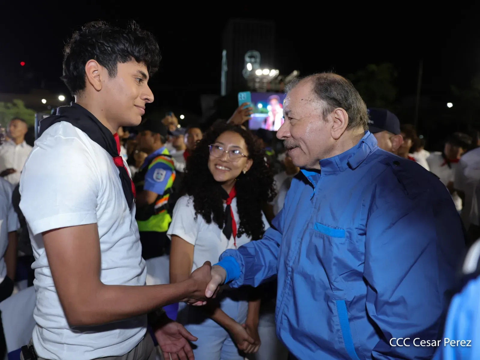 Entrega de primera Medalla de Reconciliación y Paz Cardenal Miguel Obando