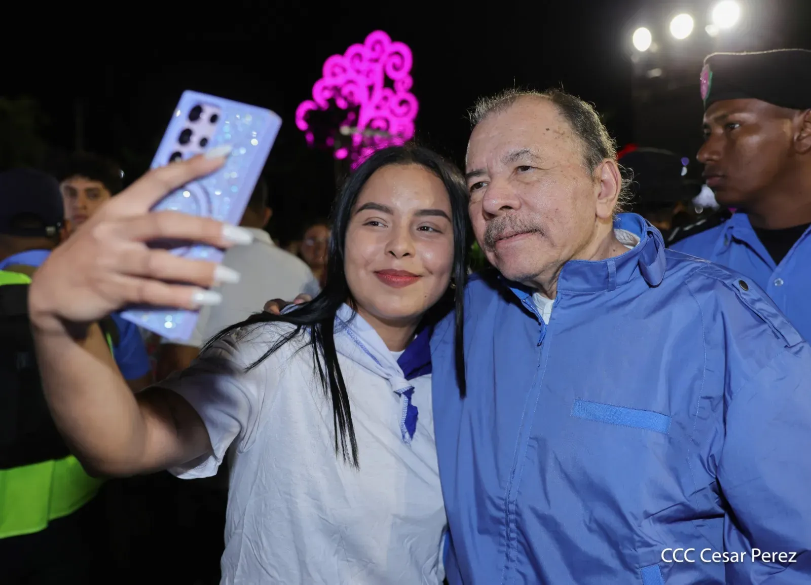 Entrega de primera Medalla de Reconciliación y Paz Cardenal Miguel Obando