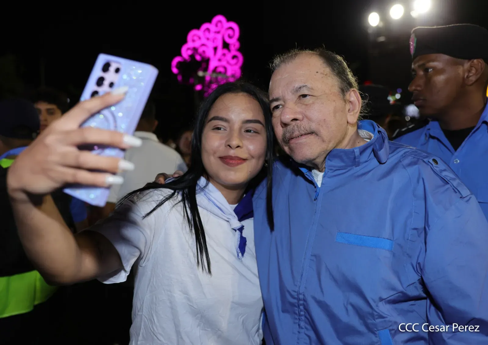 Entrega de primera Medalla de Reconciliación y Paz Cardenal Miguel Obando
