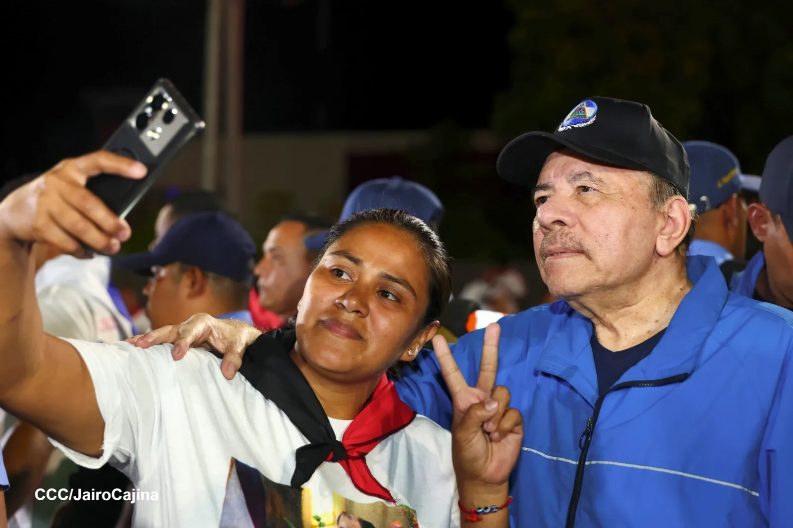 Cooperativas de Nicaragua reciben nuevas unidades de autobuses y microbuses de China