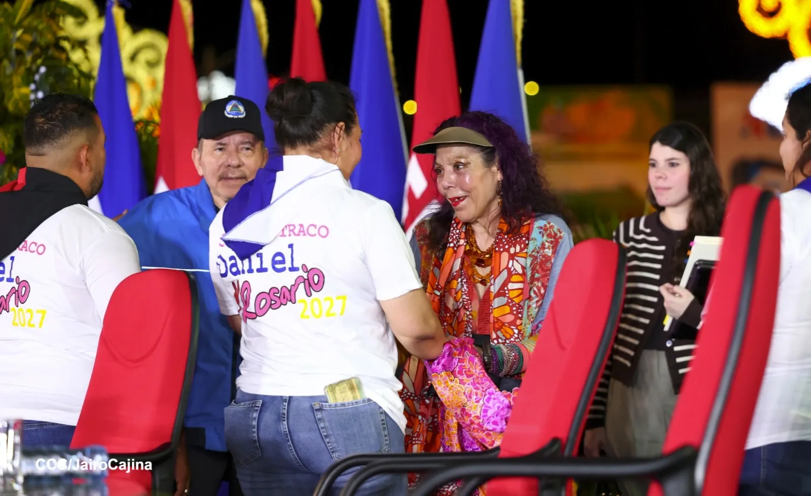 Cooperativas de Nicaragua reciben nuevas unidades de autobuses y microbuses de China