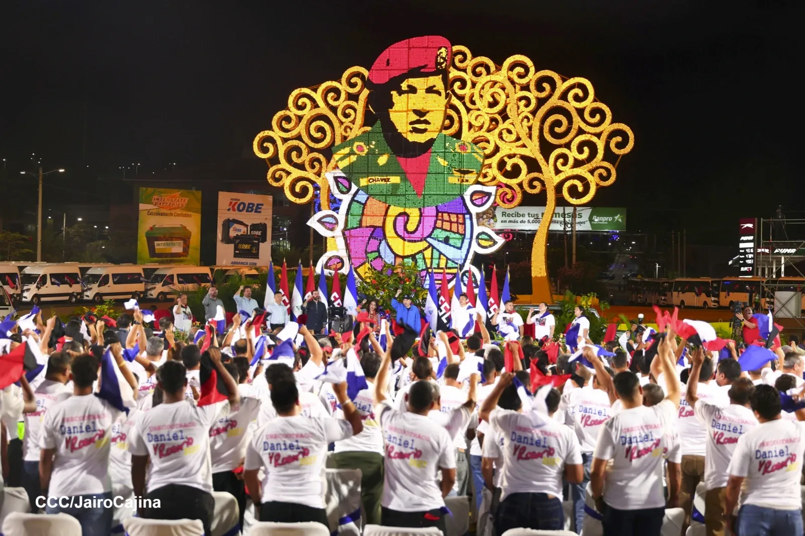 Cooperativas de Nicaragua reciben nuevas unidades de autobuses y microbuses de China