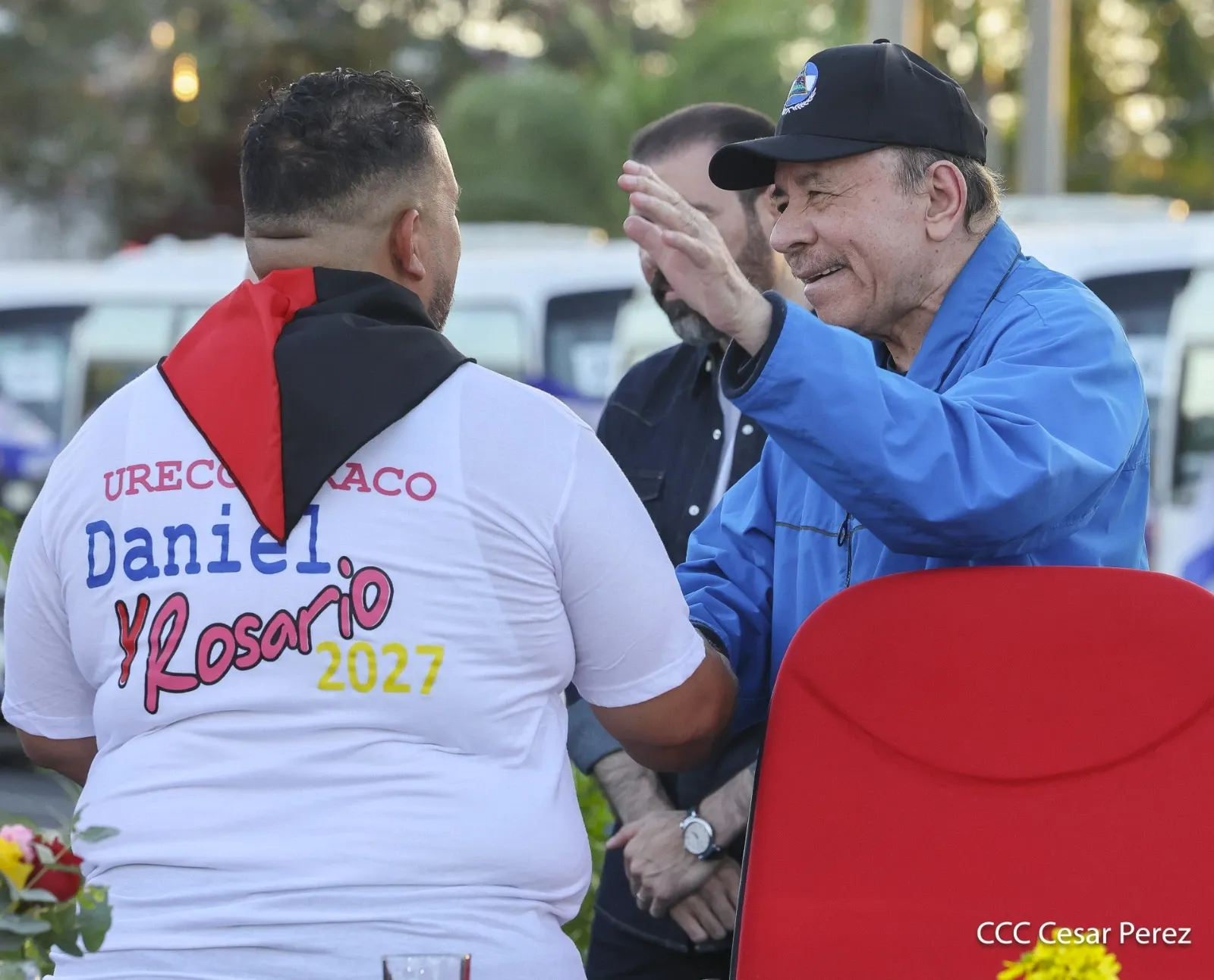 Cooperativas de Nicaragua reciben nuevas unidades de autobuses y microbuses de China