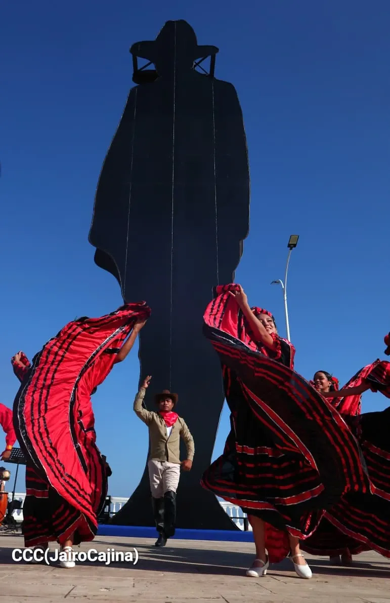 Actos culturales conmemoran la inmortalidad del General Sandino