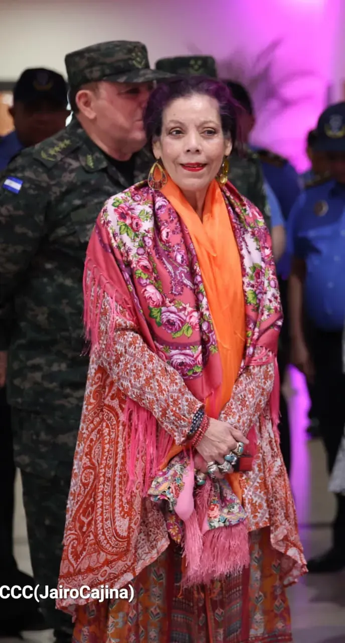 Entrega del Hospital Sandino Nuevo Amanecer en saludo al General de Hombres y Mujeres Libres
