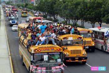 Caravanas de todo el país llegan a Managua para celebración del 35/19