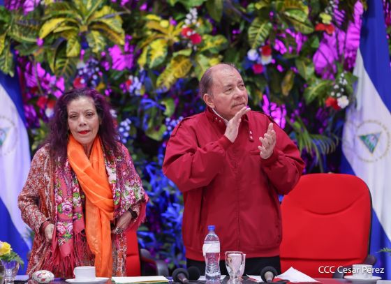 Entrega del Hospital Sandino Nuevo Amanecer en saludo al General de Hombres y Mujeres Libres