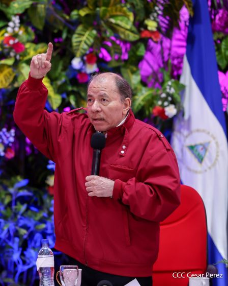 Entrega del Hospital Sandino Nuevo Amanecer en saludo al General de Hombres y Mujeres Libres