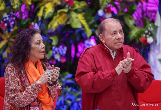 Entrega del Hospital Sandino Nuevo Amanecer en saludo al General de Hombres y Mujeres Libres