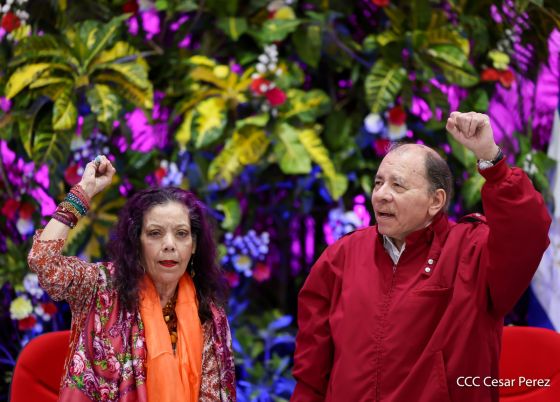 Entrega del Hospital Sandino Nuevo Amanecer en saludo al General de Hombres y Mujeres Libres