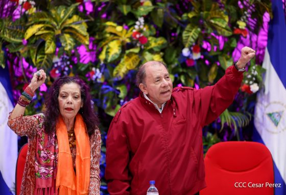 Entrega del Hospital Sandino Nuevo Amanecer en saludo al General de Hombres y Mujeres Libres