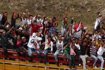 Caravanas de todo el país llegan a Managua para celebración del 35/19