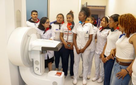 Entrega del Hospital Sandino Nuevo Amanecer en saludo al General de Hombres y Mujeres Libres