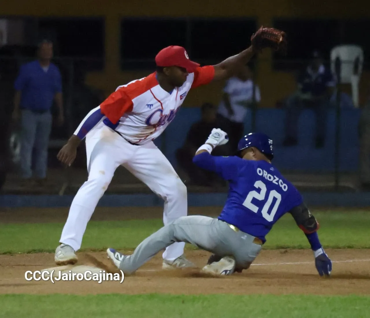 Estadio Yamil Ríos Ugarte recibe la intensidad del béisbol entre Nicaragua y Cuba