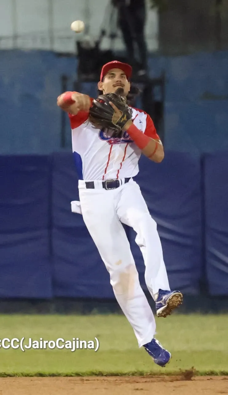 Estadio Yamil Ríos Ugarte recibe la intensidad del béisbol entre Nicaragua y Cuba