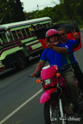 Caravanas de todo el país llegan a Managua para celebración del 35/19