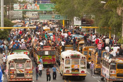 Caravanas de todo el país llegan a Managua para celebración del 35/19