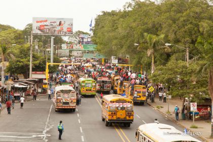 Caravanas de todo el país llegan a Managua para celebración del 35/19