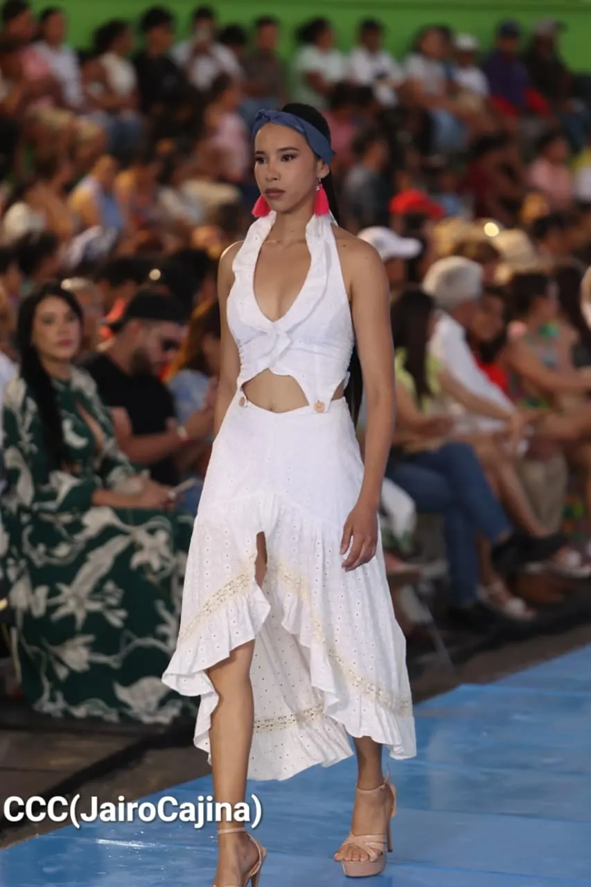 Pasarela de Nicaragua Diseña en Las Peñitas, León