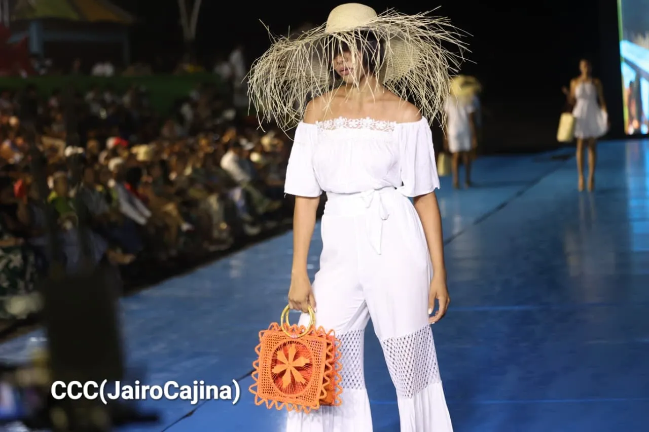 Pasarela de Nicaragua Diseña en Las Peñitas, León