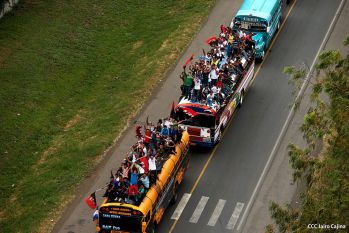 Caravanas de todo el país llegan a Managua para celebración del 35/19