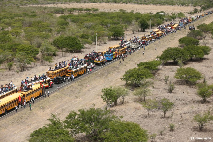 Caravanas de todo el país llegan a Managua para celebración del 35/19