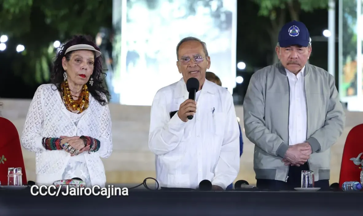 Acto central de celebración de Abril: Mes de la Paz