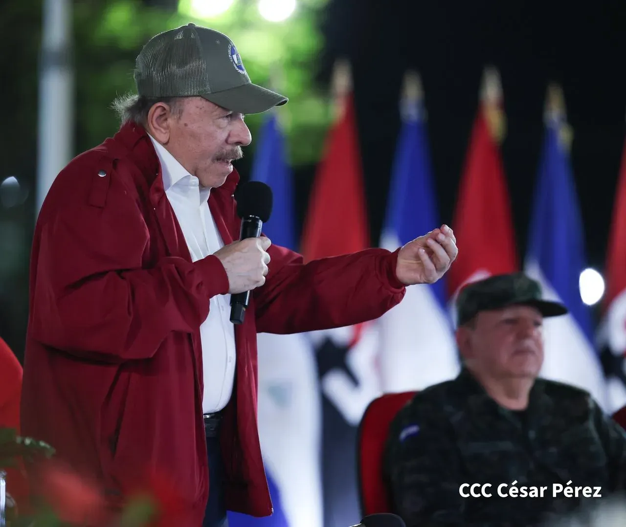 Daniel y Rosario presiden Acto Central por el Día de la Dignidad Nacional