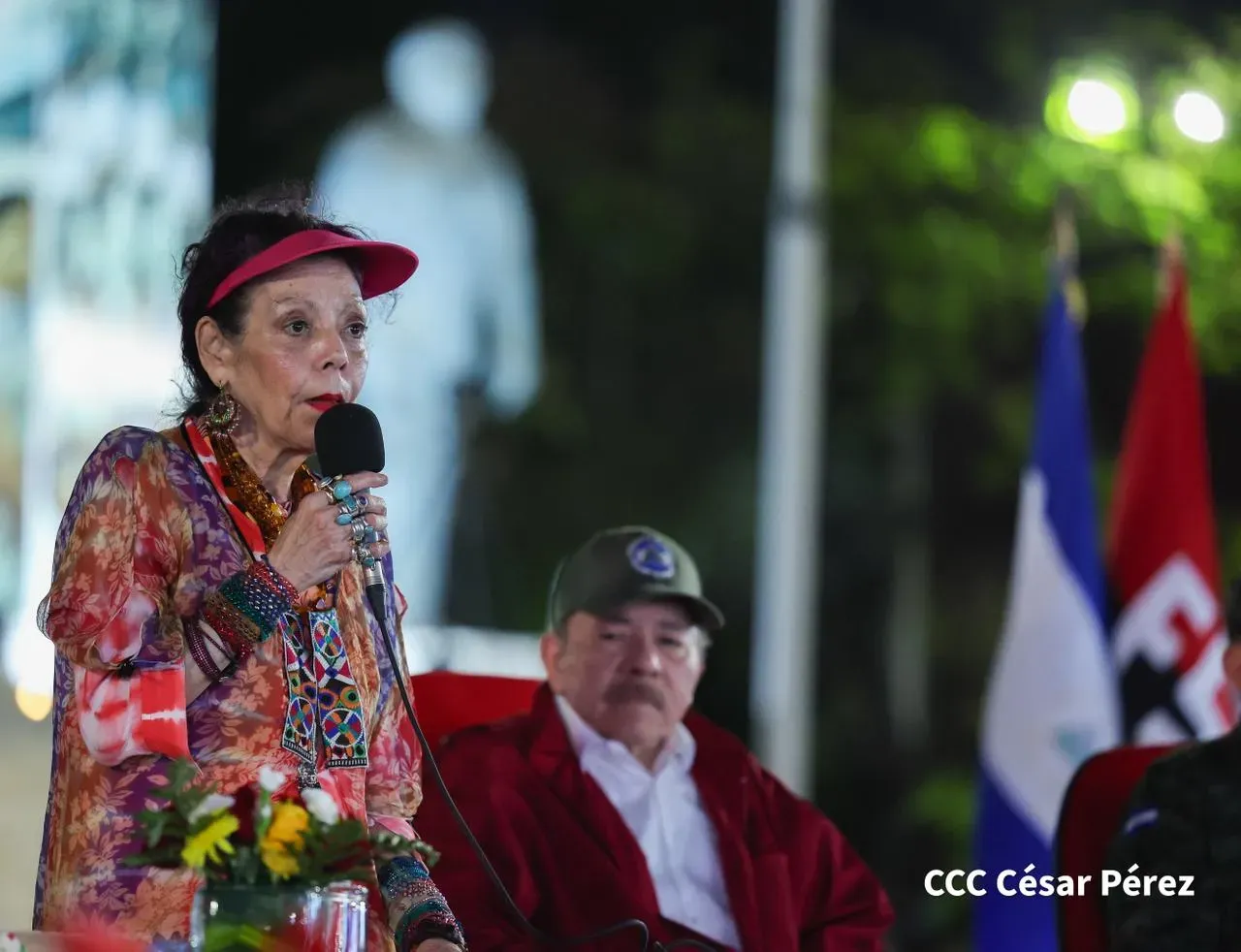Daniel y Rosario presiden Acto Central por el Día de la Dignidad Nacional