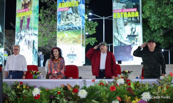 Daniel y Rosario presiden Acto Central por el Día de la Dignidad Nacional