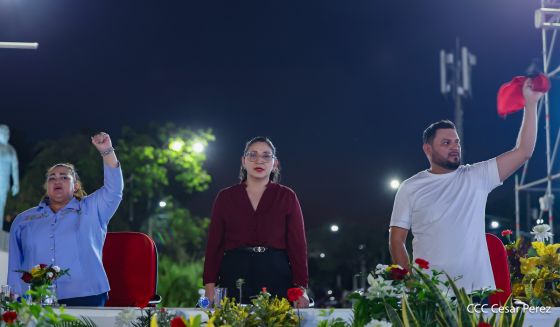 Daniel y Rosario presiden Acto Central por el Día de la Dignidad Nacional