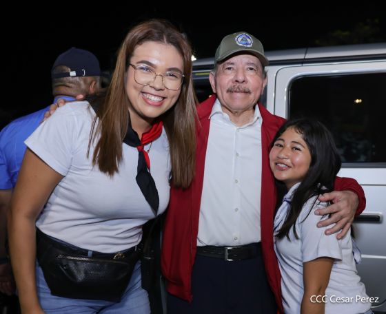 Daniel y Rosario presiden Acto Central por el Día de la Dignidad Nacional