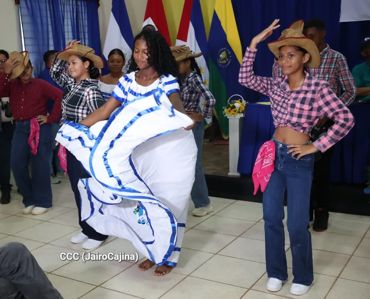 Mayo Ya llena de cultura, música y tradición las calles de Bluefields