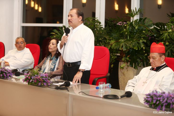 Presidente Daniel y Compañera Rosario participan en homenaje a víctimas de masacre