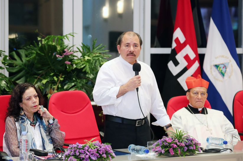 Presidente Daniel y Compañera Rosario participan en homenaje a víctimas de masacre