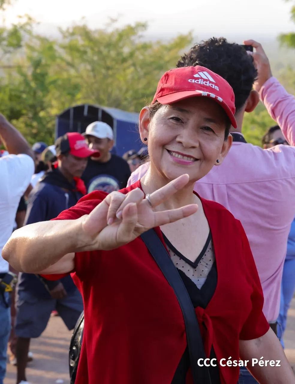 Multitudinaria caminata recuerda la histórica toma del Fortín de Acosasco en León