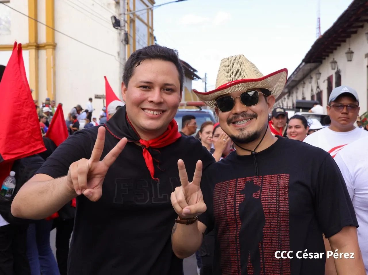 Multitudinaria caminata recuerda la histórica toma del Fortín de Acosasco en León